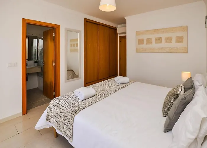 By Ocvillas * Albufeira