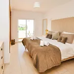 By Ocvillas Willa Albufeira